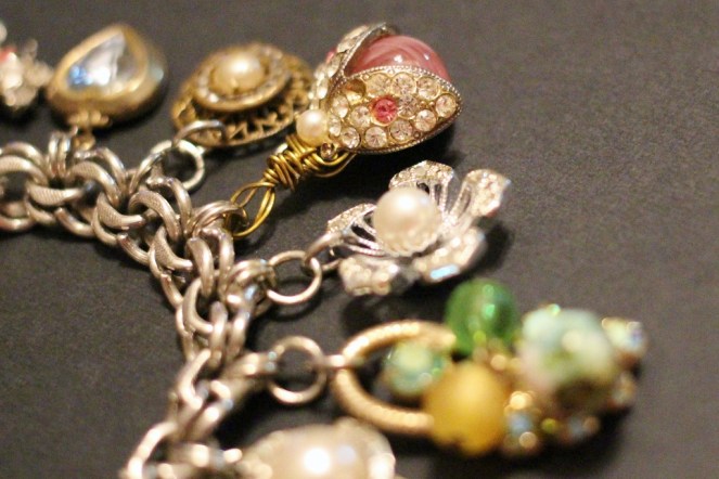 junque charm bracelet - cu (1024x683)
