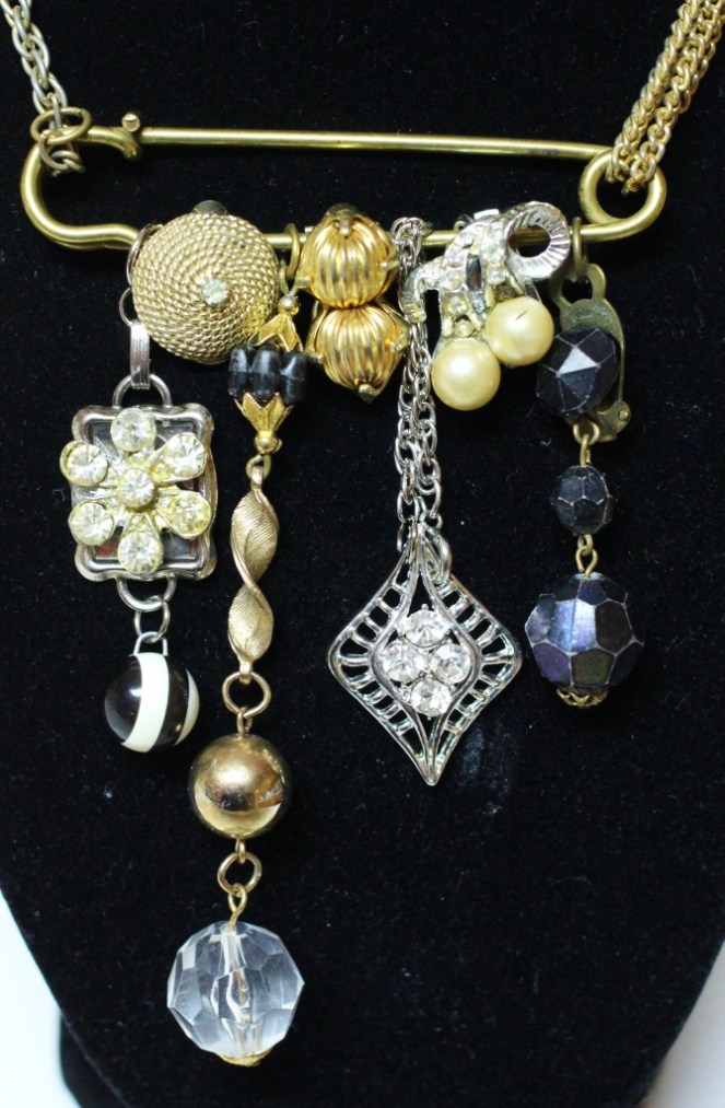 junque necklace 1 - cu (670x1024)